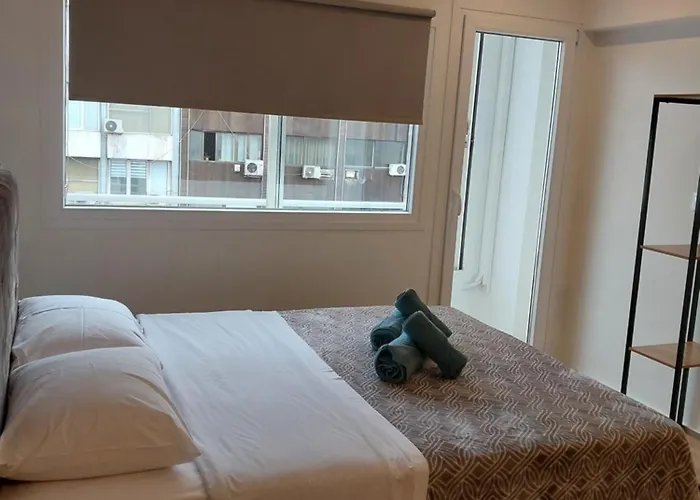 Anibo Studios & Apartments Center 3861
